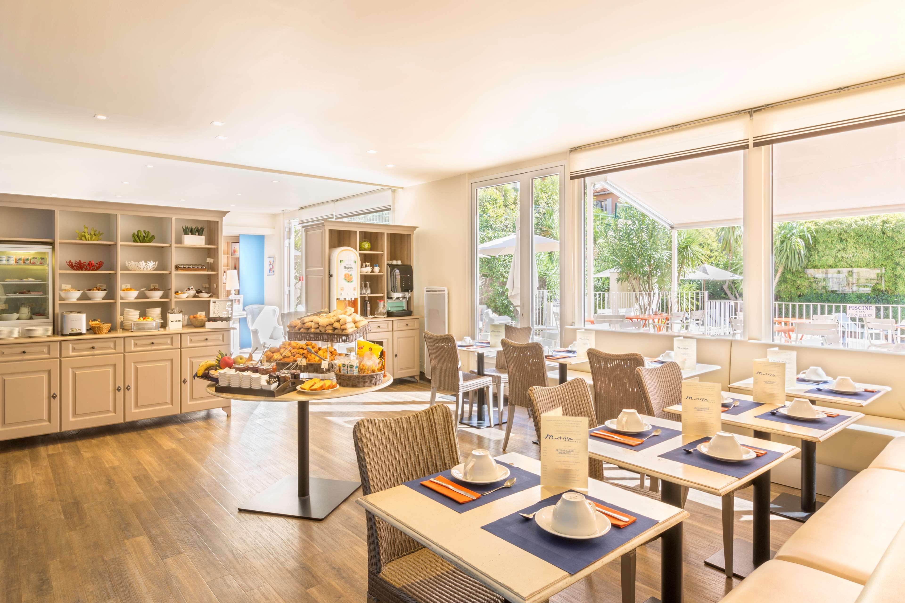 Best Western Hotel Matisse 생트막시메 외부 사진